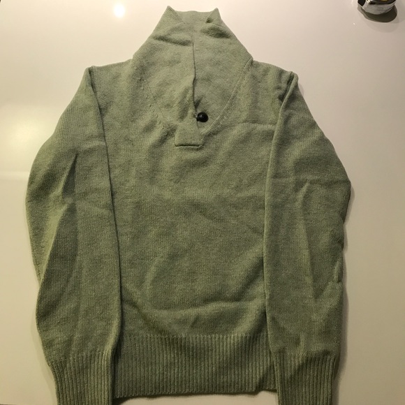 Lambwool sweater in like new condition - Picture 5 of 5