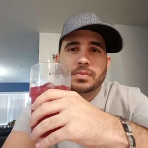 Meet your Posher, Emmanuel