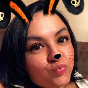 Meet your Posher, Lillian