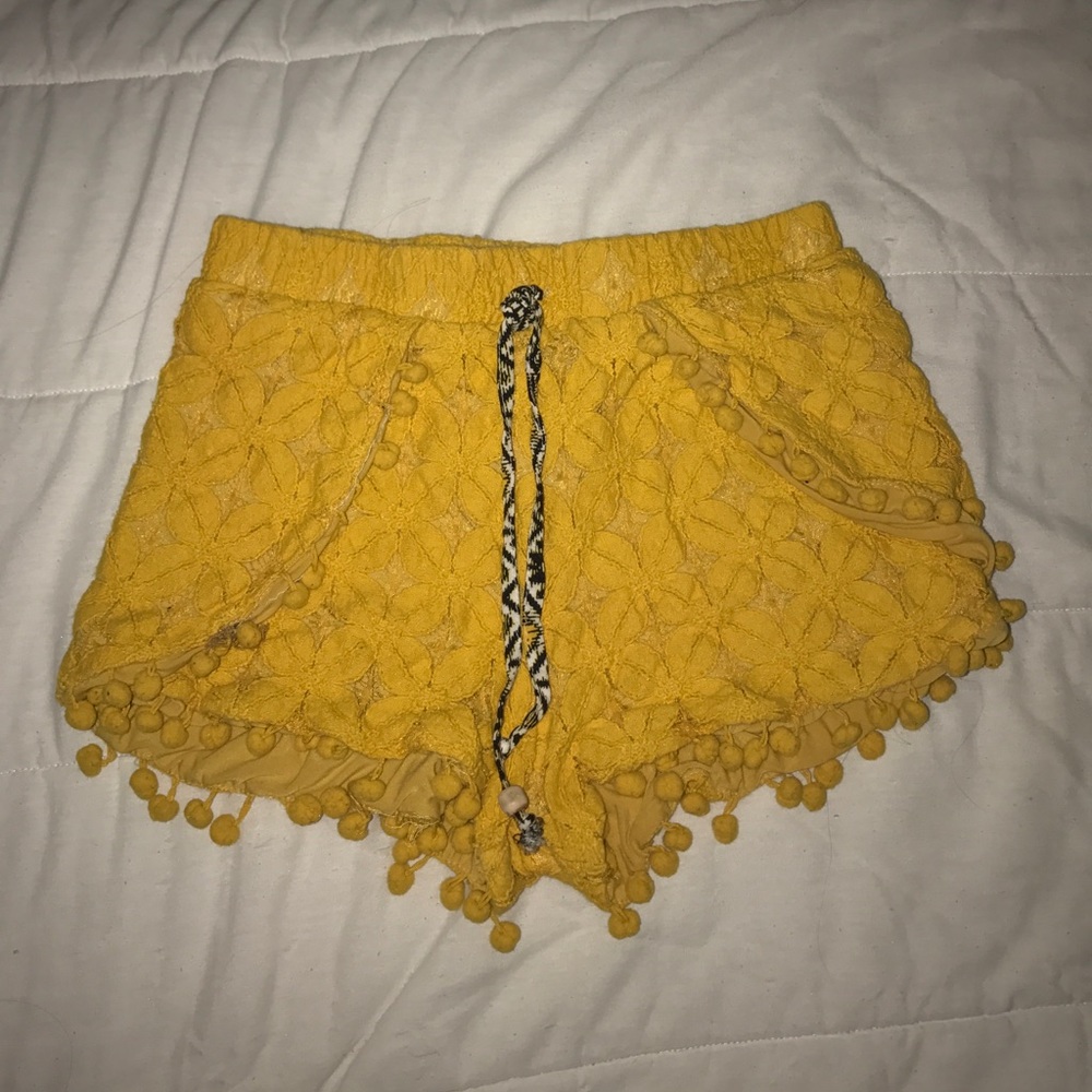 shorts size small