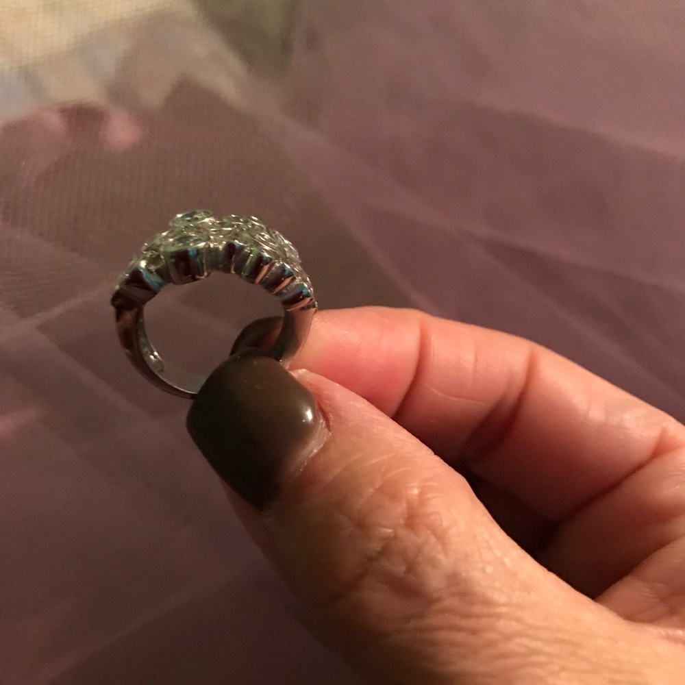 Ring - Picture 2 of 3