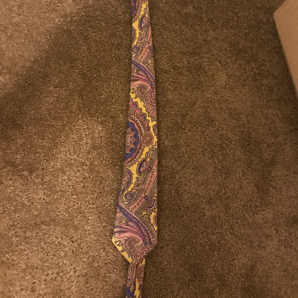Very nice brand new polo men's tie