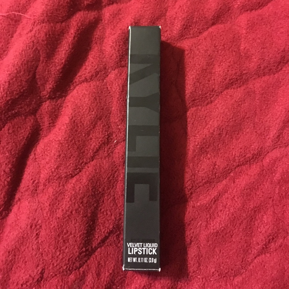 Kylie Cosmetics Velvet Liquid Lipstick Goals