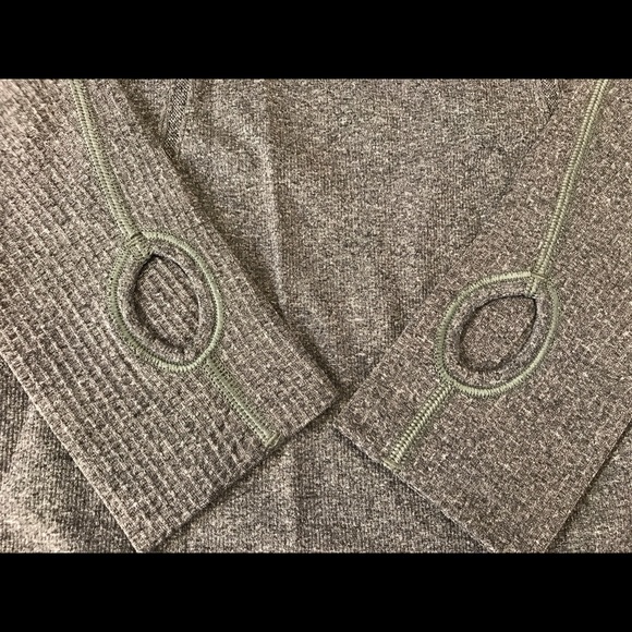 Lululemon Swiftly Long Sleeve-Heathered Black, 6 - Picture 4 of 7