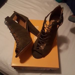Olive peep toe heels