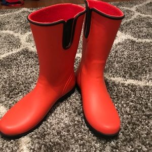 Rain. Rain. Come my way! I got rain boots!