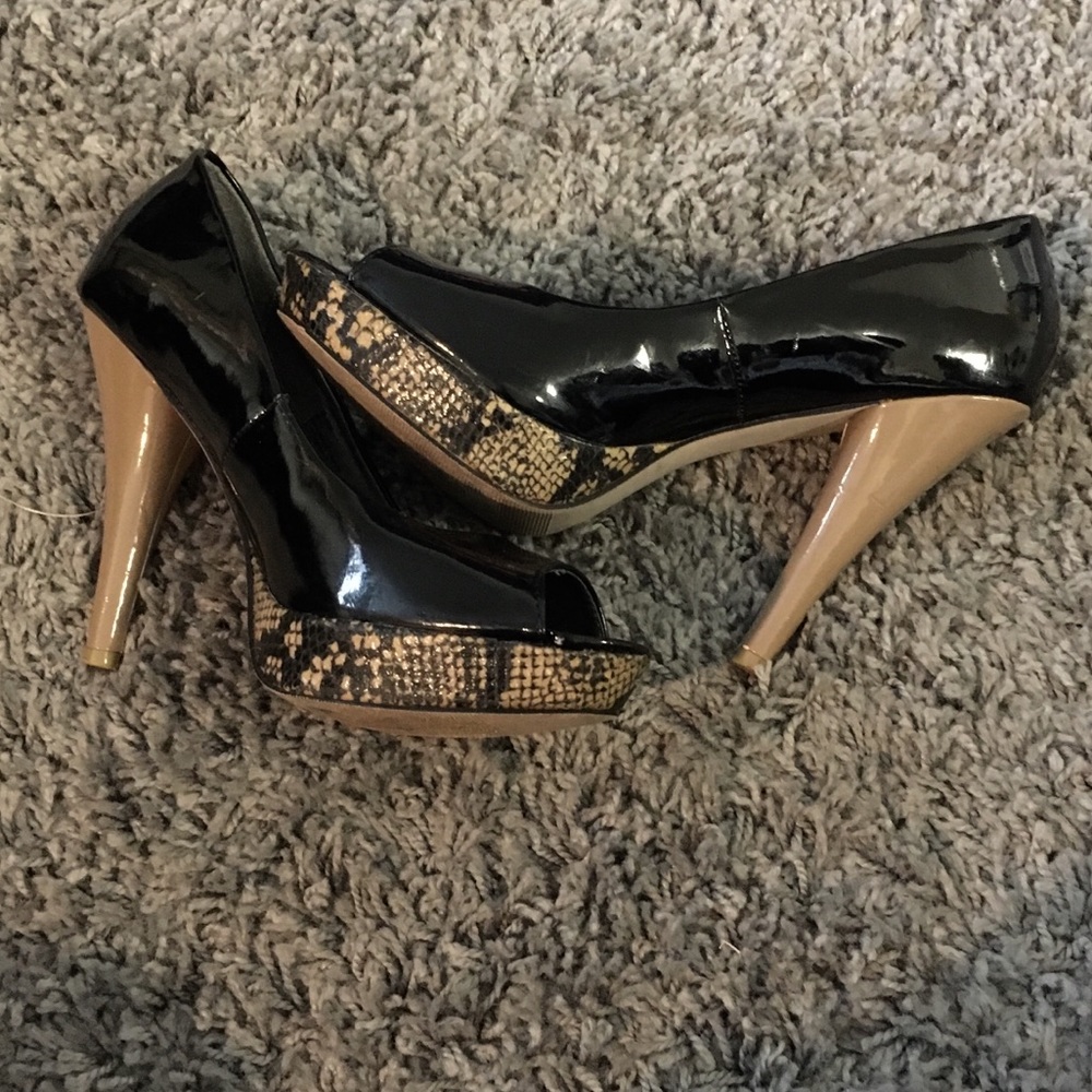 Madden Girl black heels