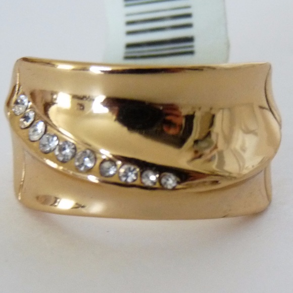 ELEGANT DESIGNER RING - Picture 5 of 5