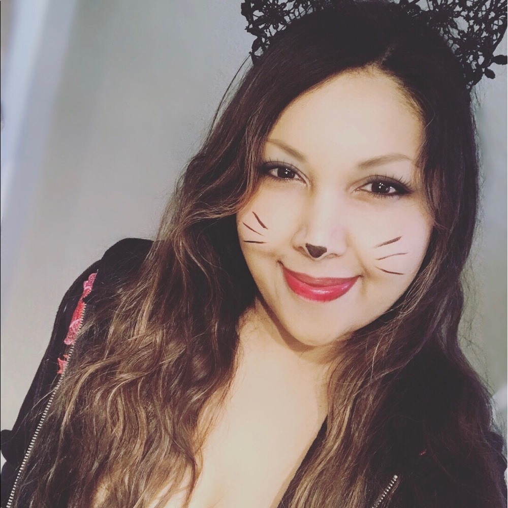 Meet your Posher, Sonali