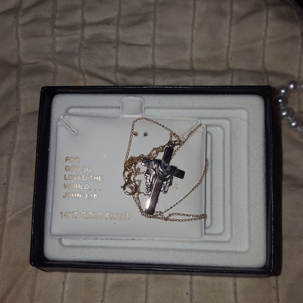 14k gold cross necklace