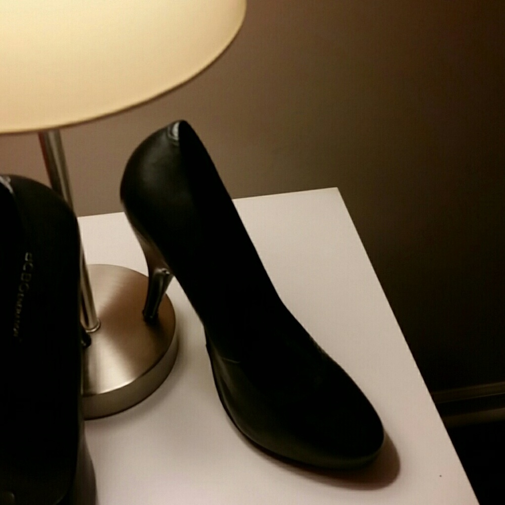 Pumps - Picture 7 of 7