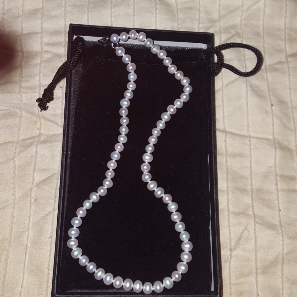 Pearl necklace