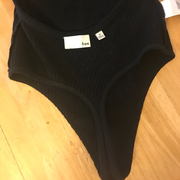 SOLD. Wilfred the free xs mesquida bodysuit - Picture 6 of 7