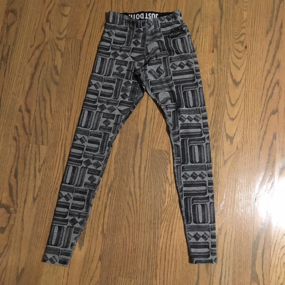 Nike pants! - Picture 2 of 4