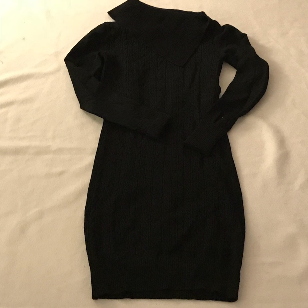 Black sweater dress - split collar
