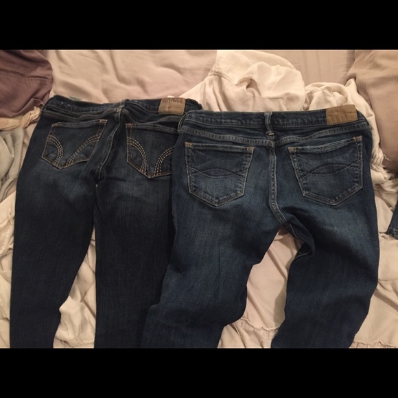 Hollister and Abercrombie Jeans Lot - Picture 3 of 3