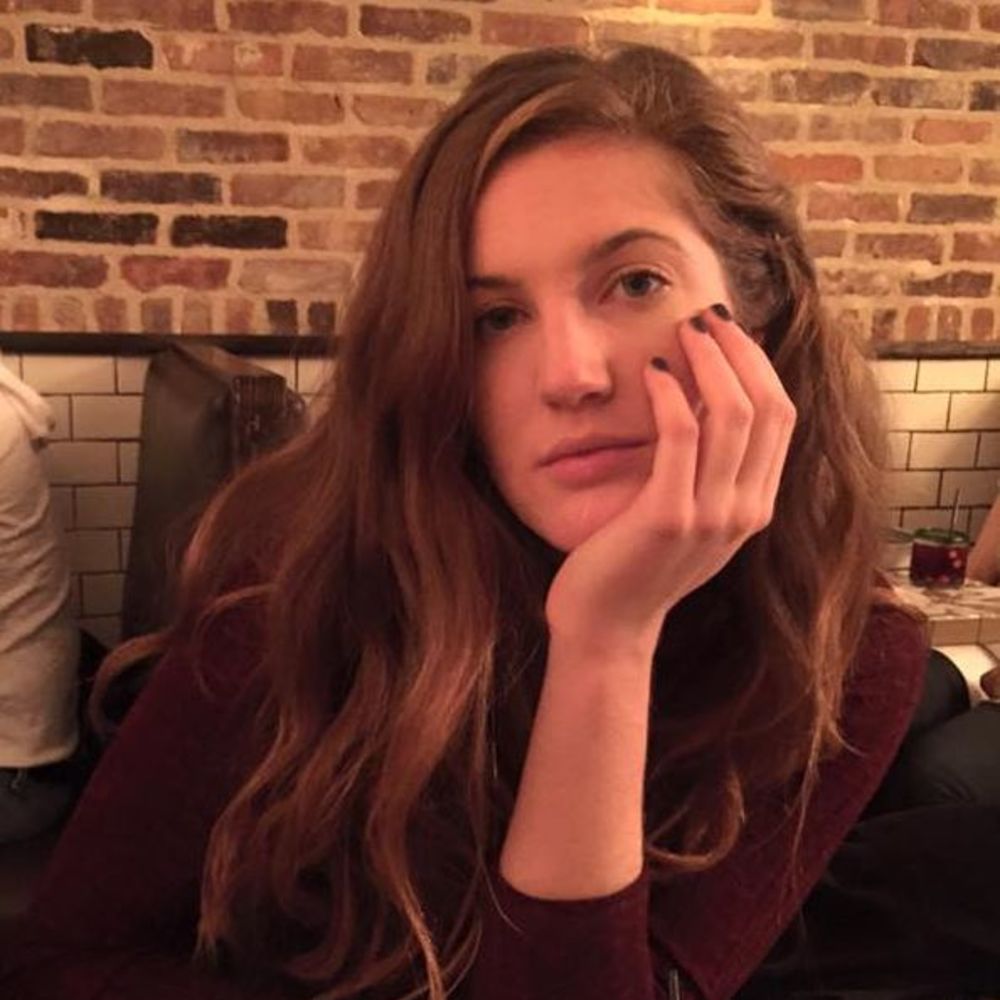 Meet your Posher, Eva