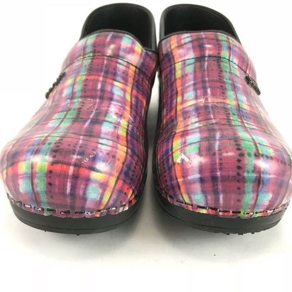 Sanita purple plaid woman’s clogs.  Size 40 - Picture 3 of 7