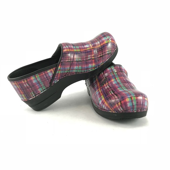 Sanita purple plaid woman’s clogs.  Size 40 - Picture 7 of 7
