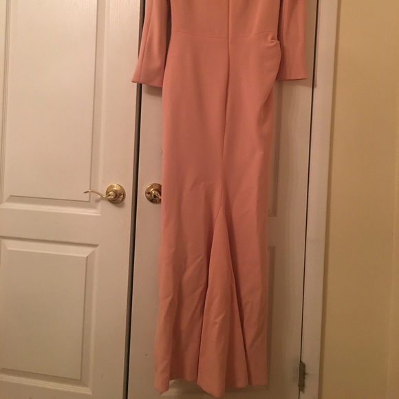 Gown - Picture 4 of 5