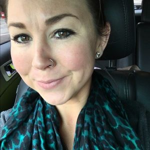 Meet your Posher, Chrissy