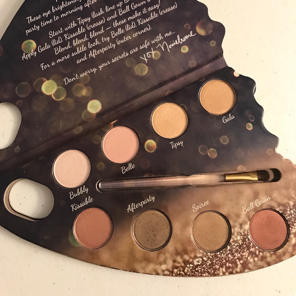 Nonie Creme Colour Prevails Watercolour Palette