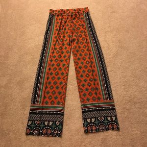 Wide-Leg Patterned Pants