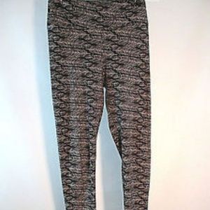 🖤 Lularoe Black and White Feather OS