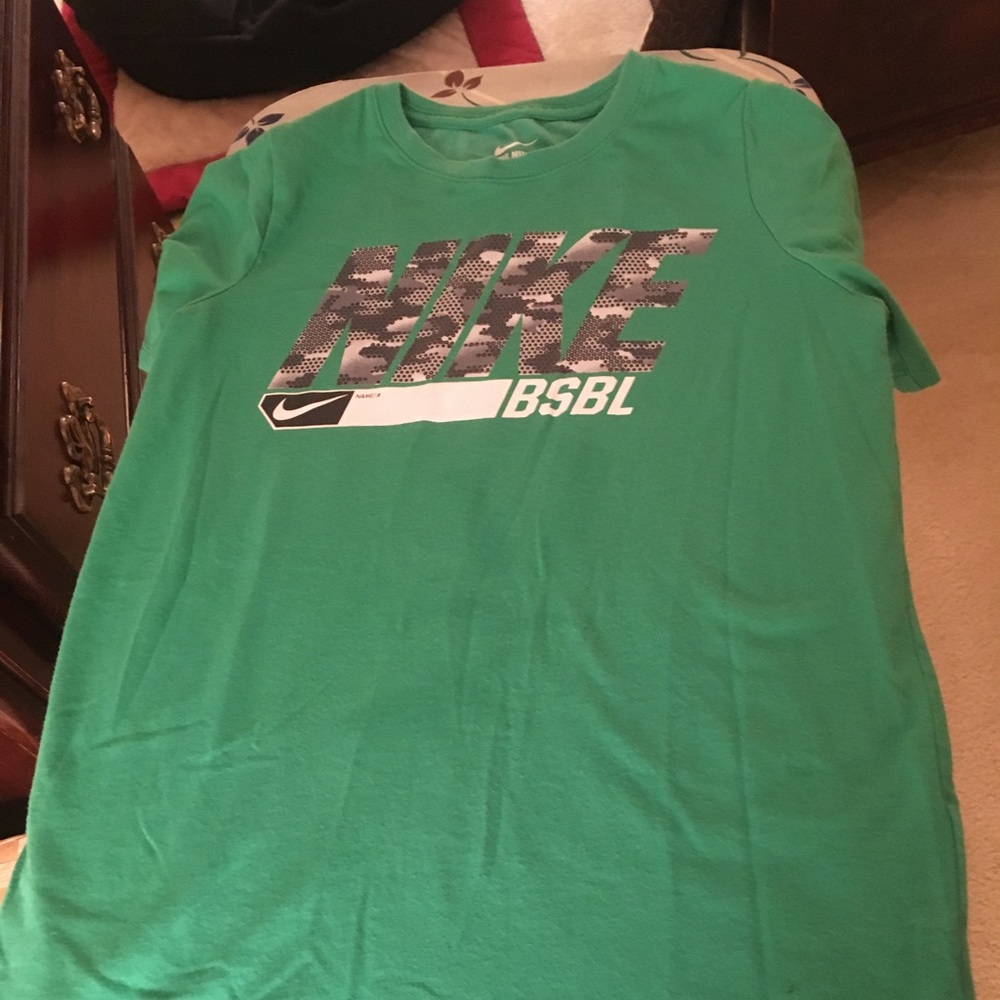 Nike Baseball design T-shirt size Small.