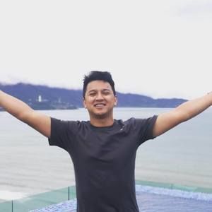 Meet your Posher, Tony