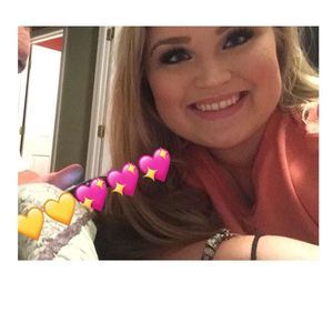 Meet your Posher, Sydney