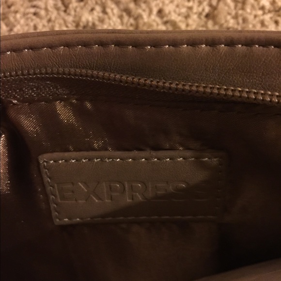 Express Wristlet - Picture 3 of 5