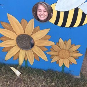 Meet your Posher, Hannah