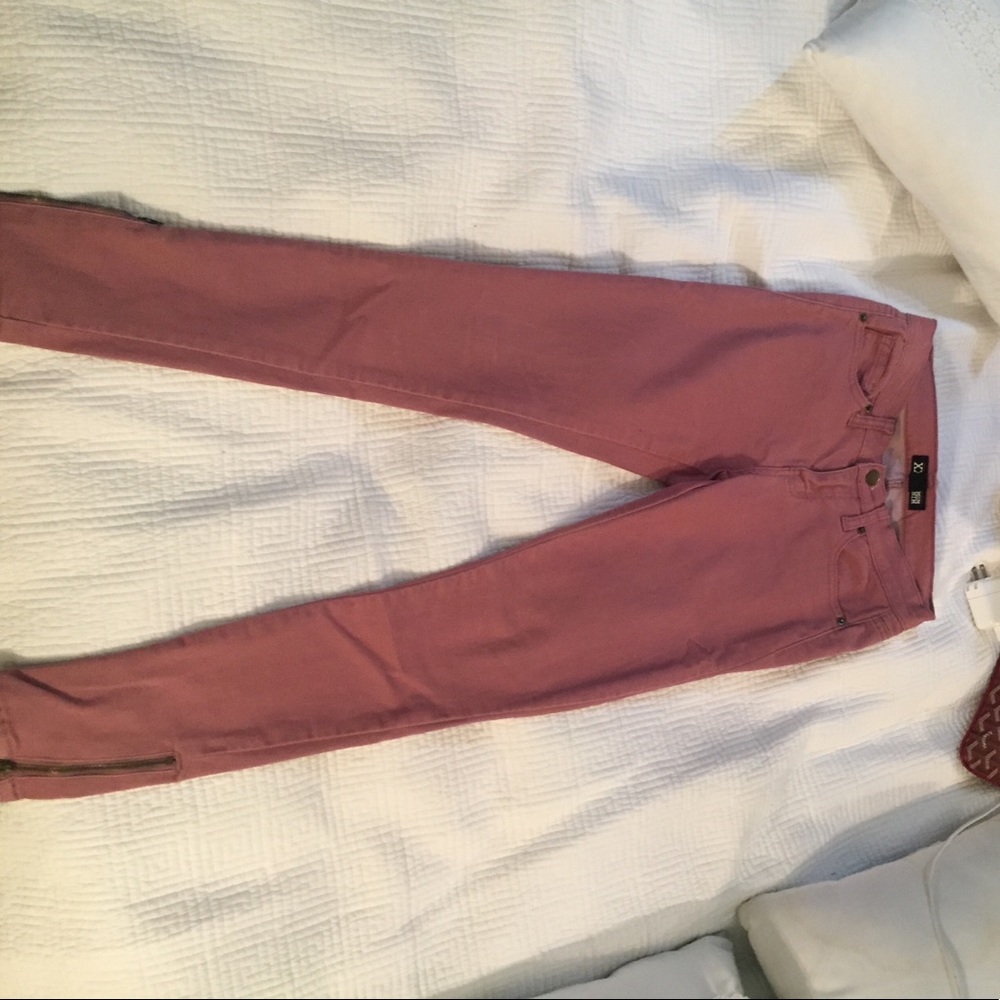 Pink skinny jeans from forever 21