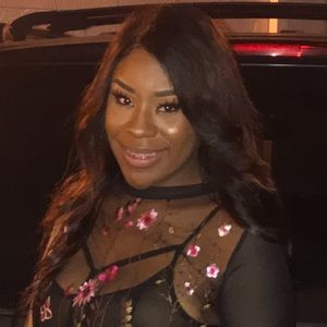 Meet your Posher, Charmaine