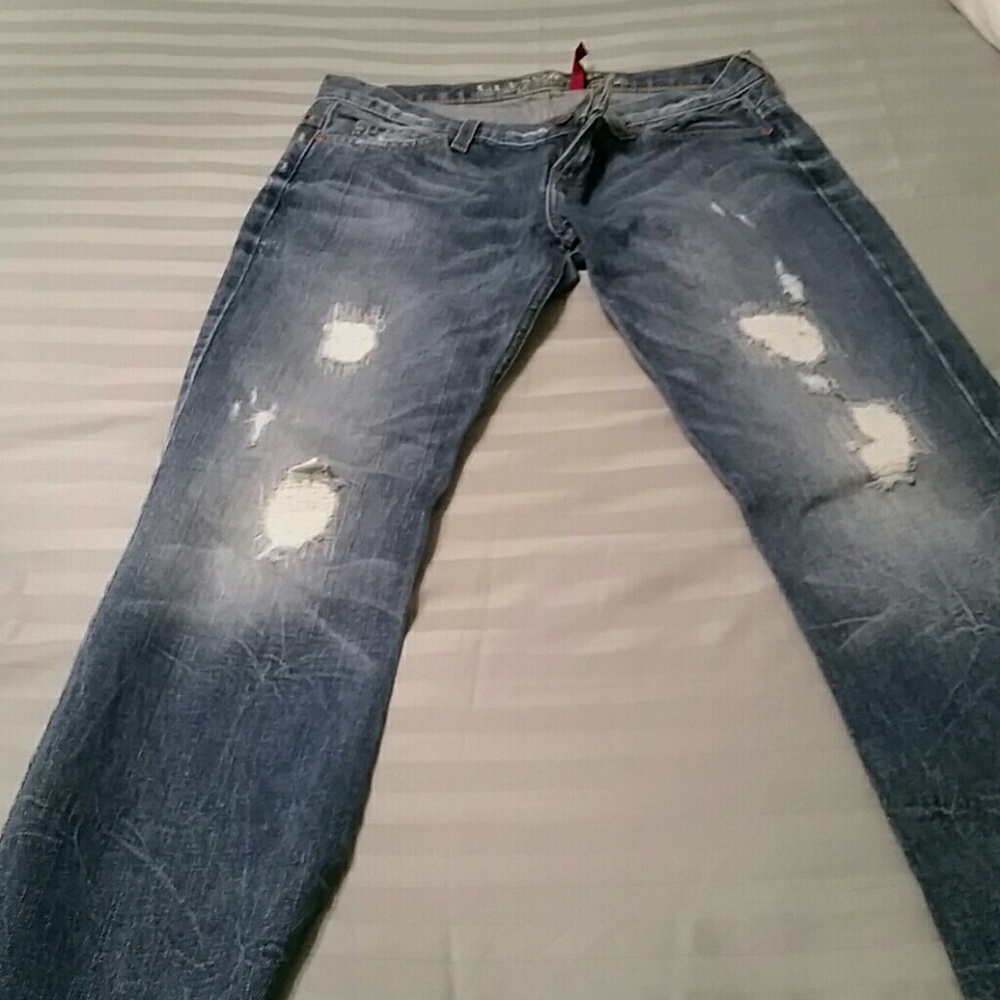 Low rise destress wide leg jeans