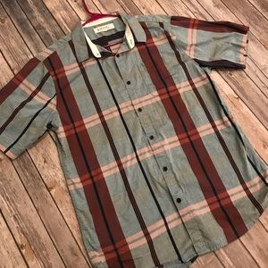 Men’s Ezekiel bottom down. Worn once.