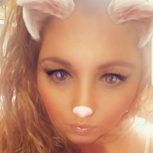 Meet your Posher, Gena