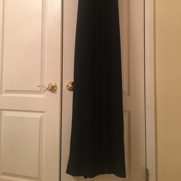 Gown - Picture 6 of 6