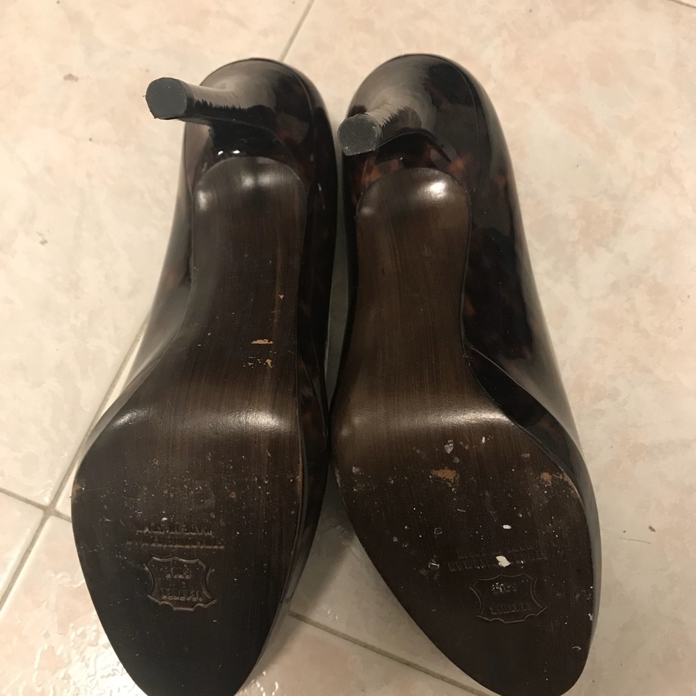 Stuart Weitzman Pumps - Picture 2 of 6