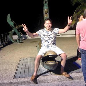 Meet your Posher, Paulo