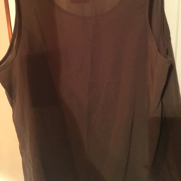 Nwt Tank - Picture 3 of 4