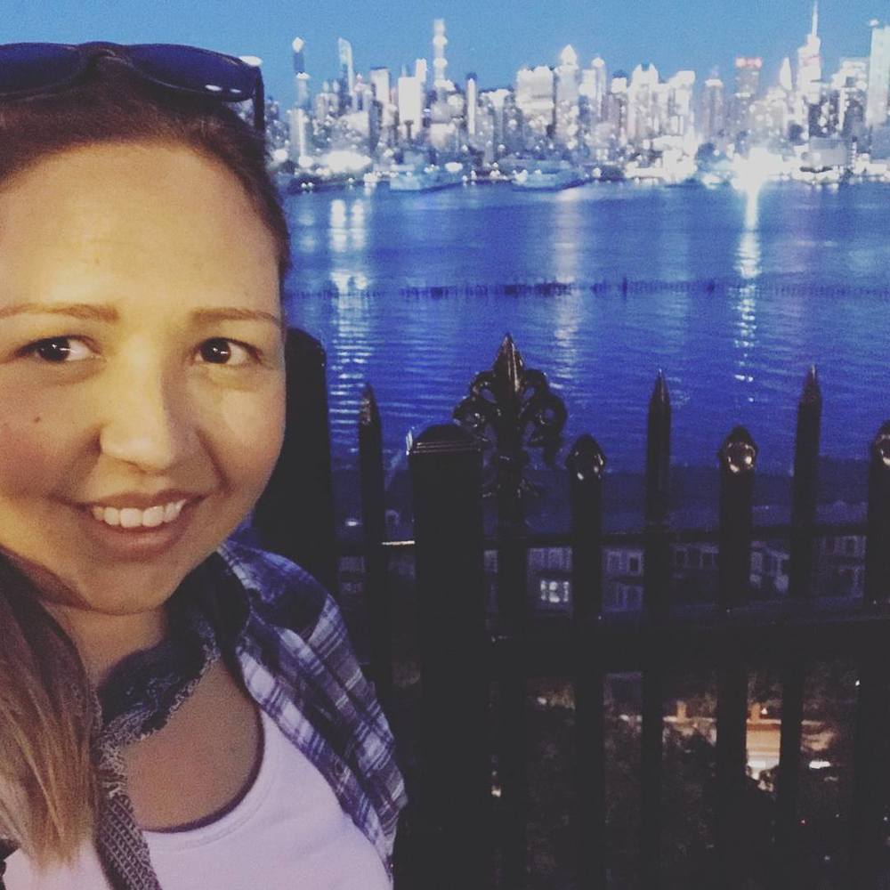 Meet your Posher, Isabel