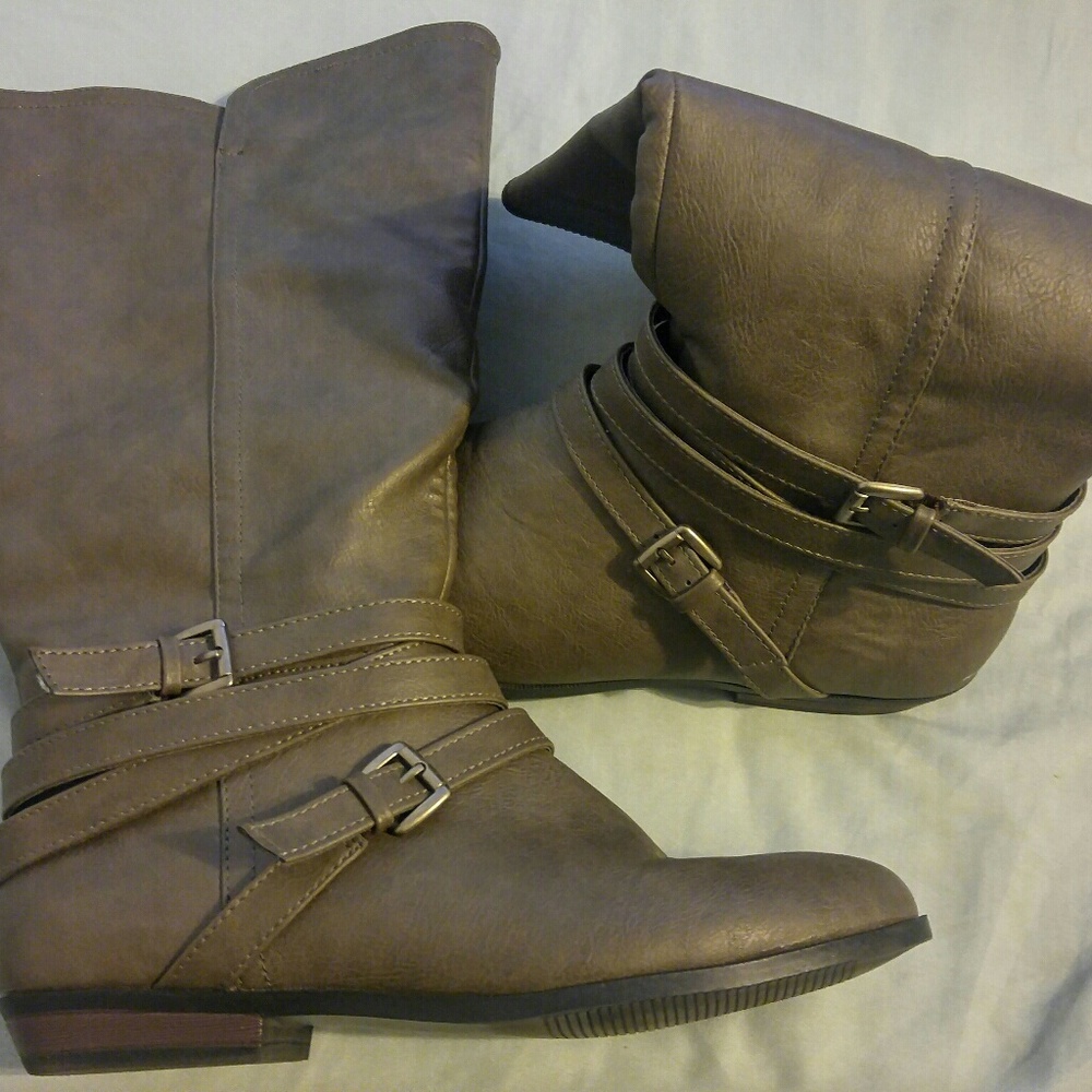 Grey-ish brown mid calf boots