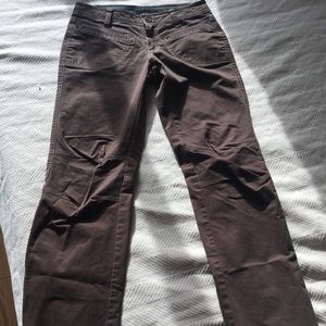 Kuhl pants size 4, like new