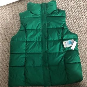 XL OLD NAVY PUFFER VEST- NEW WITH TAGS