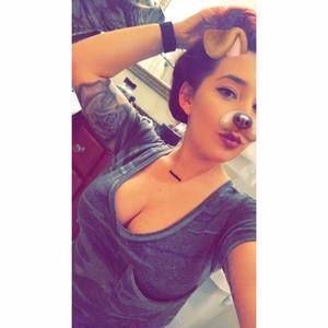 Meet your Posher, Katelyn