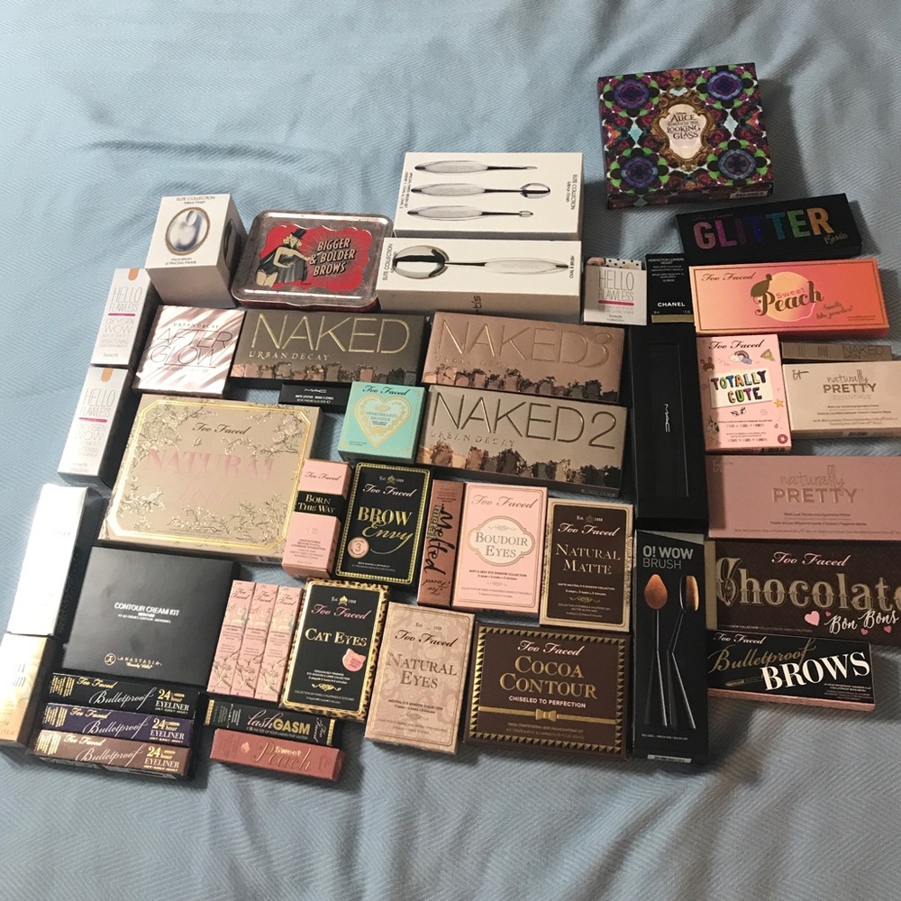 BOXES- makeup junky selling my empty boxes 📦