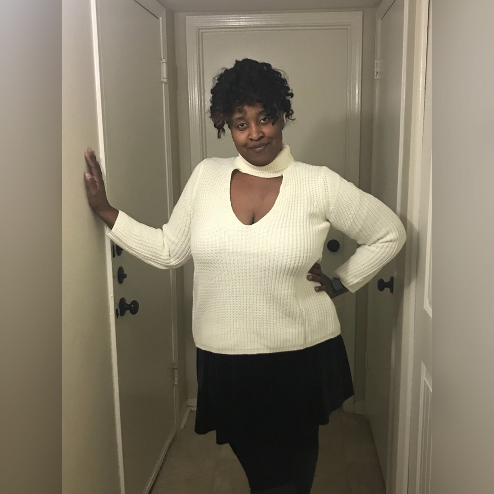 Skyline Lace Up Sweater - Picture 8 of 8
