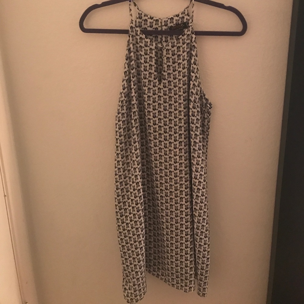 Patterned dress - Picture 2 of 2
